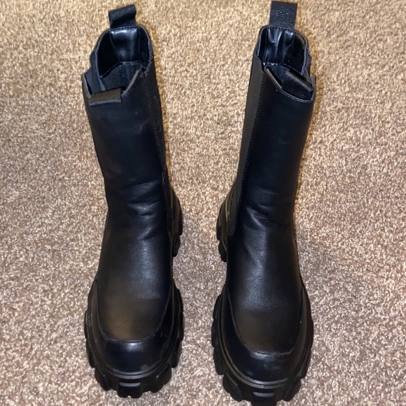 COPY - Black combat boots - Picture 2 of 4